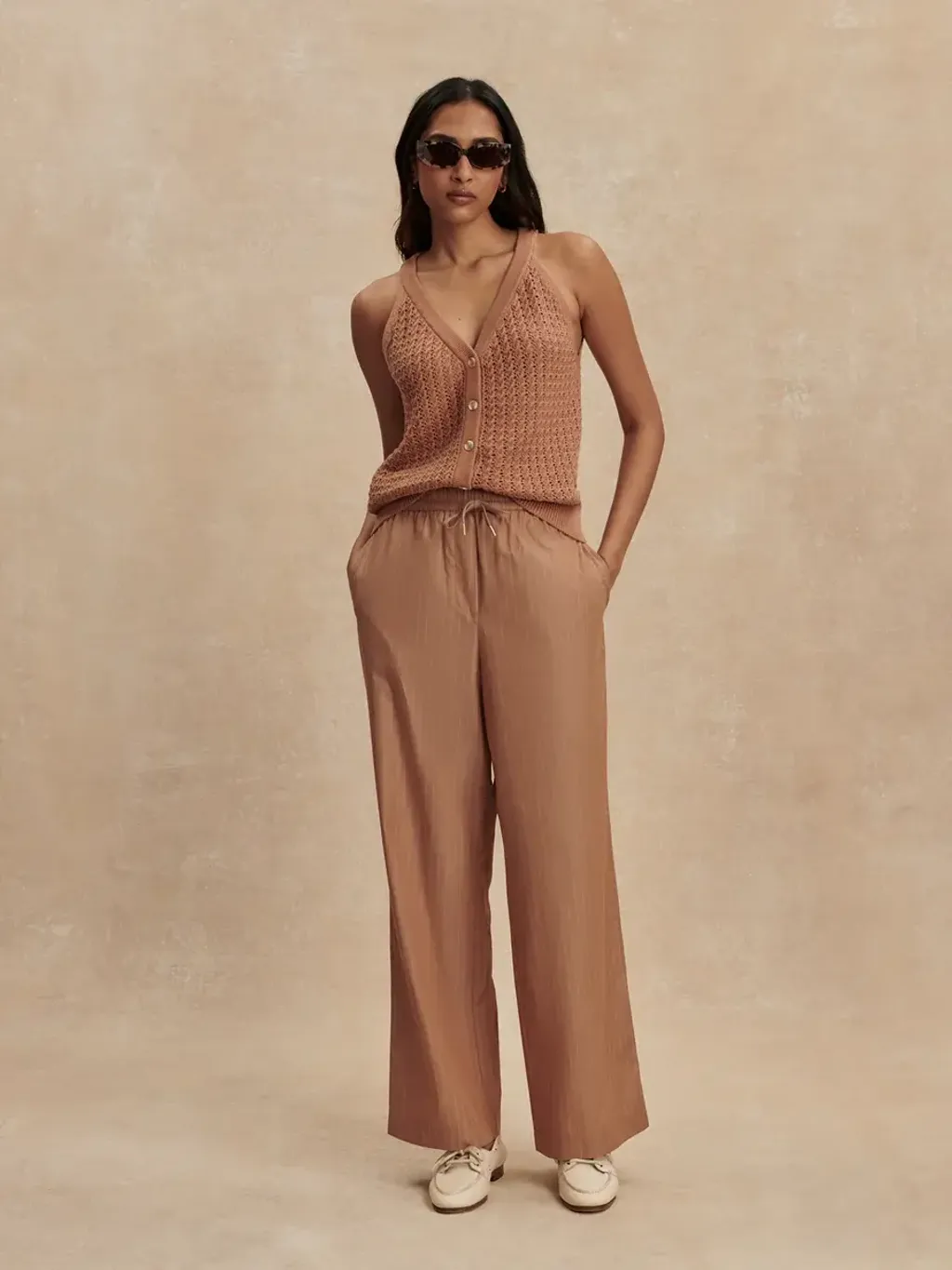 95a77fd31b313551c51effab6c2d9f4a04f01a49_2_VAR03202_ALESSIA_KNIT_TANK_CAMEL_019