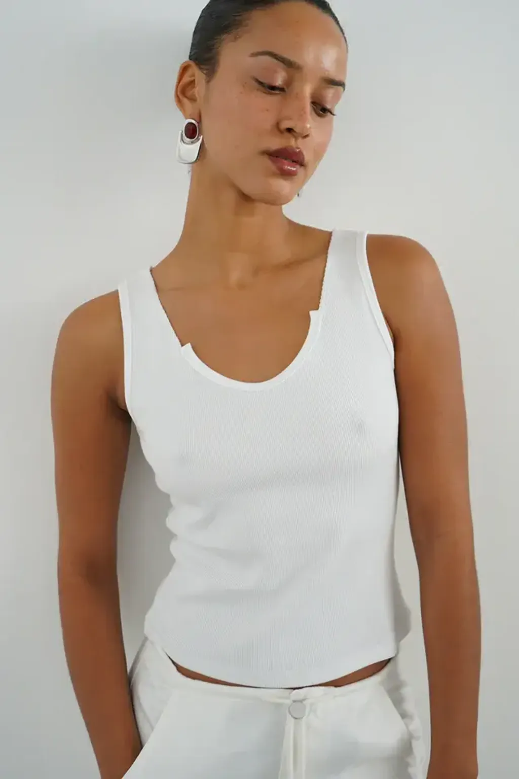 LNA-Ruben-White-U-Tank