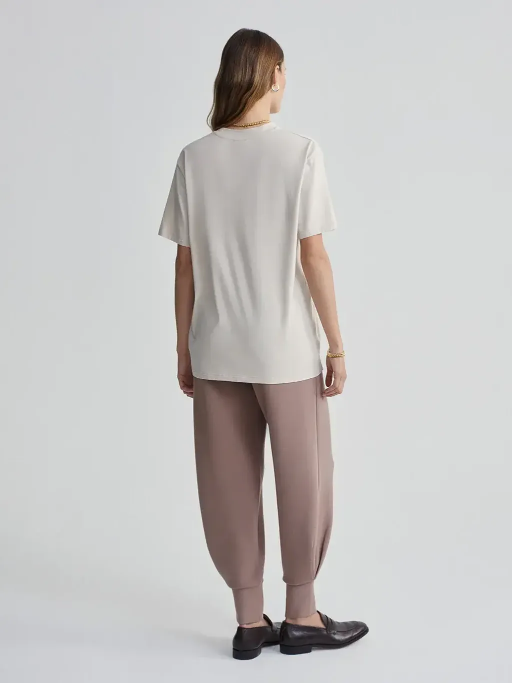 11b9611dea9cfd799882f6296e2e879340e12f82_VAR01921_LEIGHTON_BOYFRIEND_TEE_OATMEAL_054