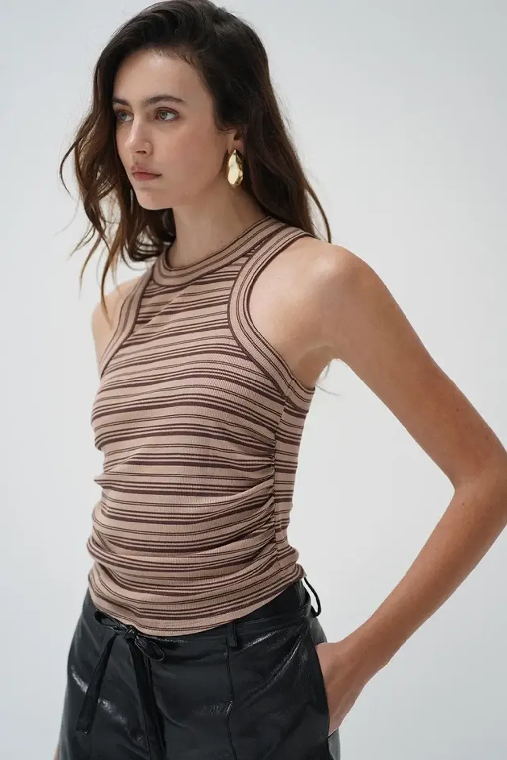 LNA-Halo-Tank-Chocolate-Rib-Stripe_9d4d7045-079c-438e-8305-6cc26d54e578