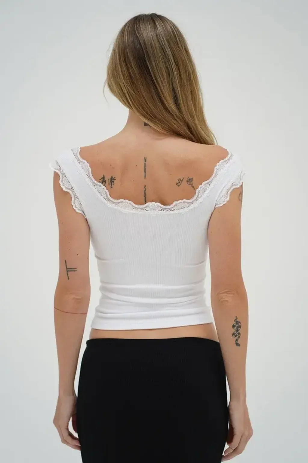 LNA-CASSIDY-LACE-TRIMMED-RIB-TANK-TOP-WHITE