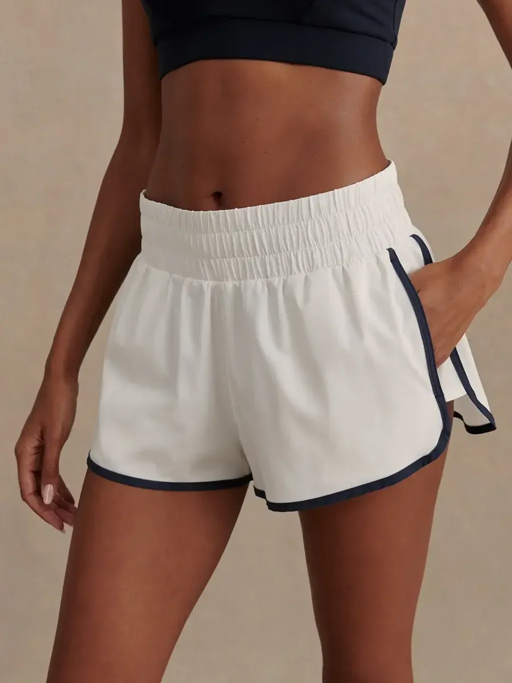 834990703e5cdeb4534b7343824cdc2dfc98a681_2_VAR01774_ARLINGTON_RUNNING_SHORT_2_WHITE_055