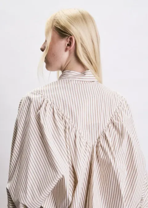 JJ26C372-CREME-4