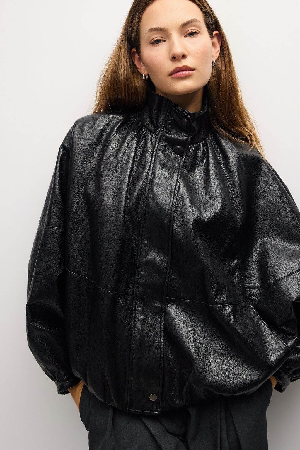 omr1162_black_5a_m