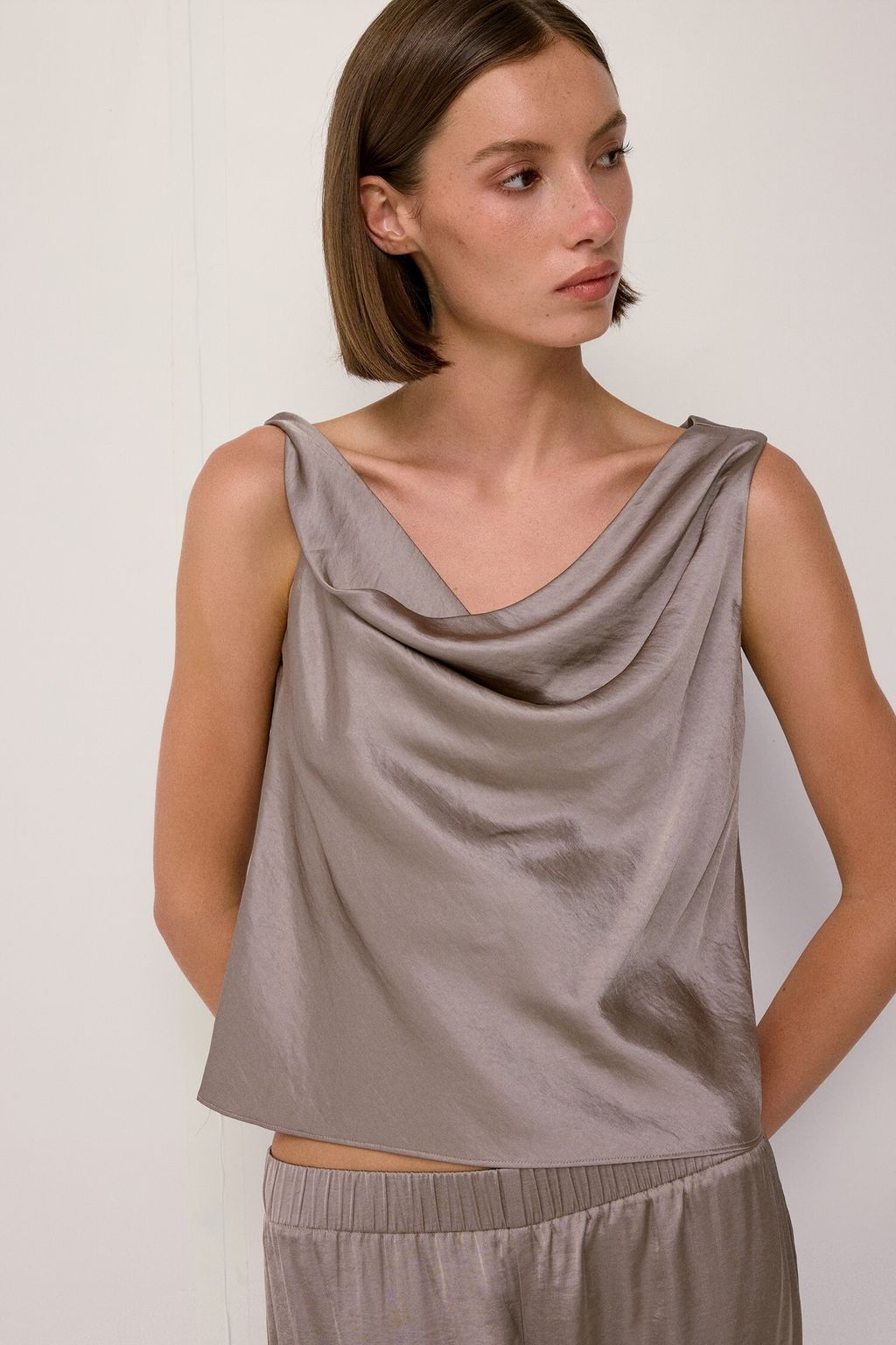 tmr1360_taupe_5a_m