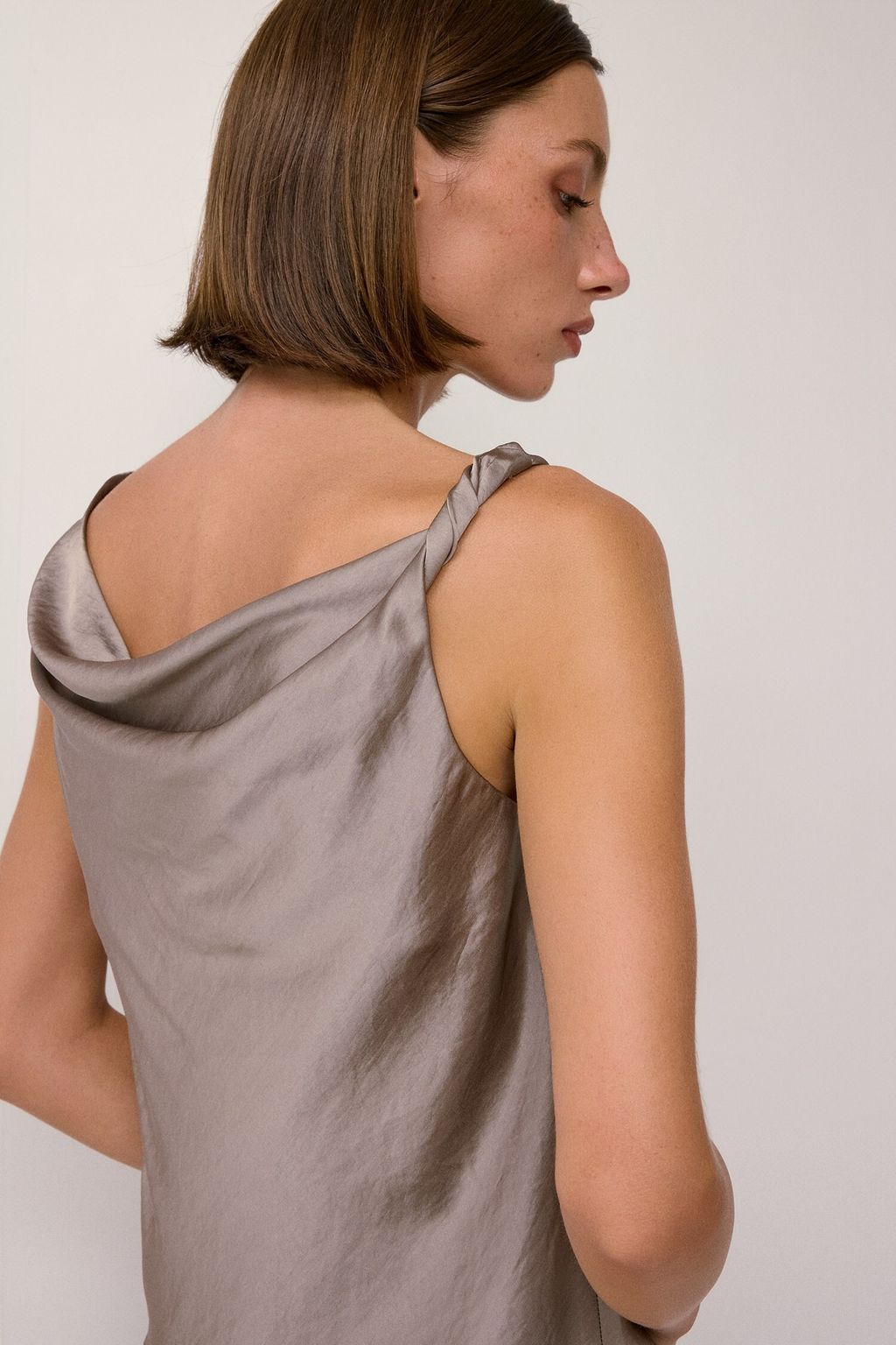 tmr1360_taupe_5b_m