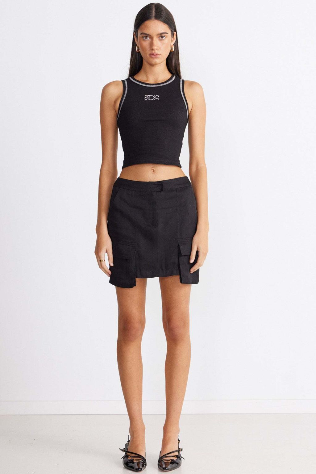 VICTORIA-DETACHABLE-SKIRT-BLACK-5jpg_88f666d7-0e08-4d85-be5d-b7ae10e1c704