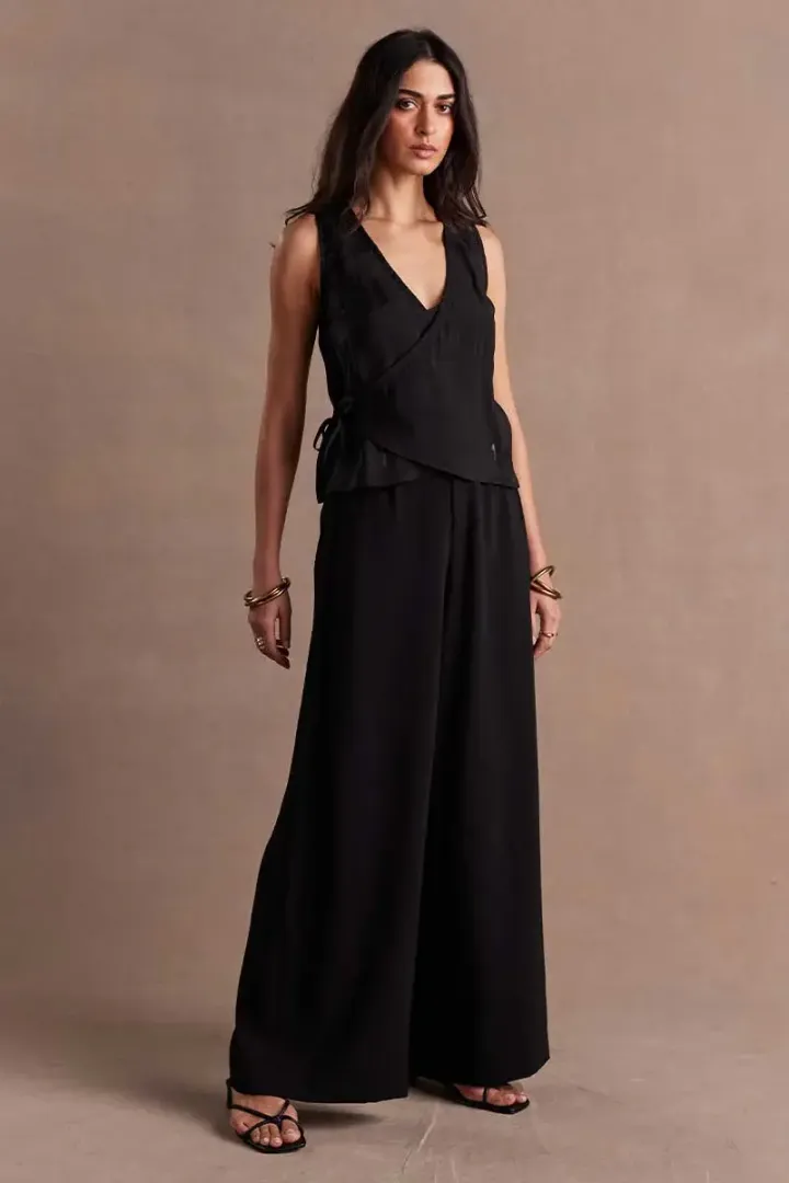 Sovere-Studio-Aura-Top-Black-womens-clothing-Sydney2