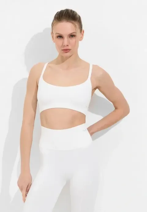 RTLAEI482101_27715660_1_v1_2x