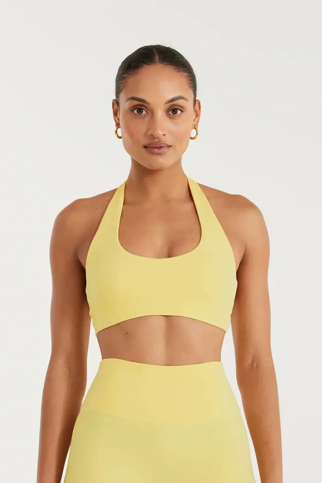 cloudcore-halter-sports-bra-903652