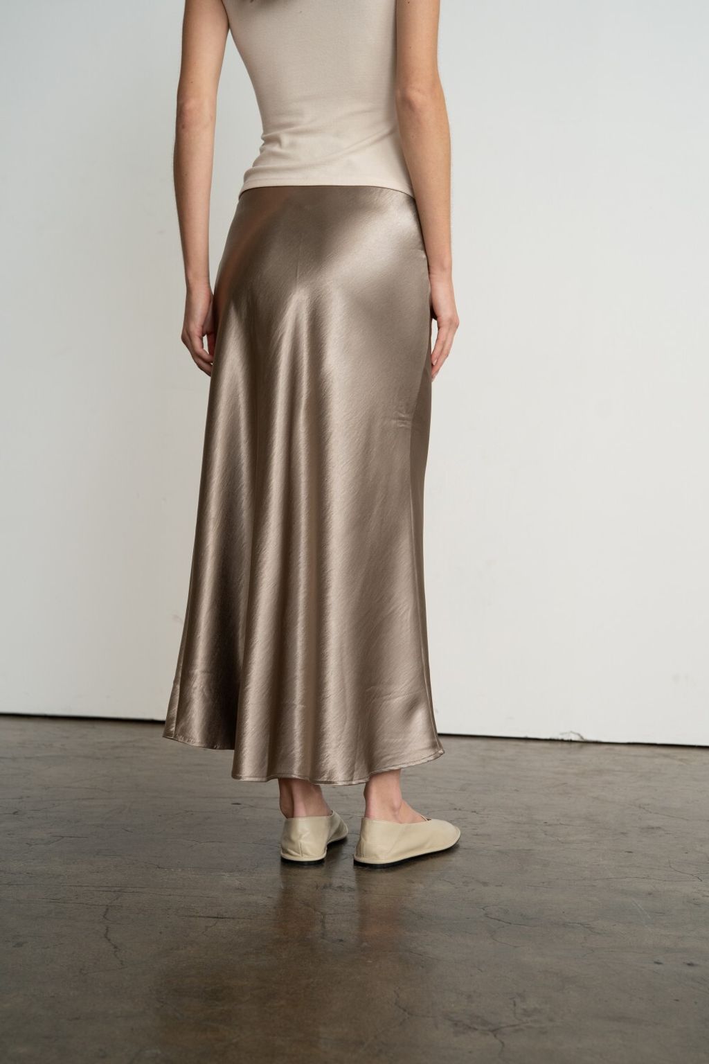 5302ESC__18_-1000x1500