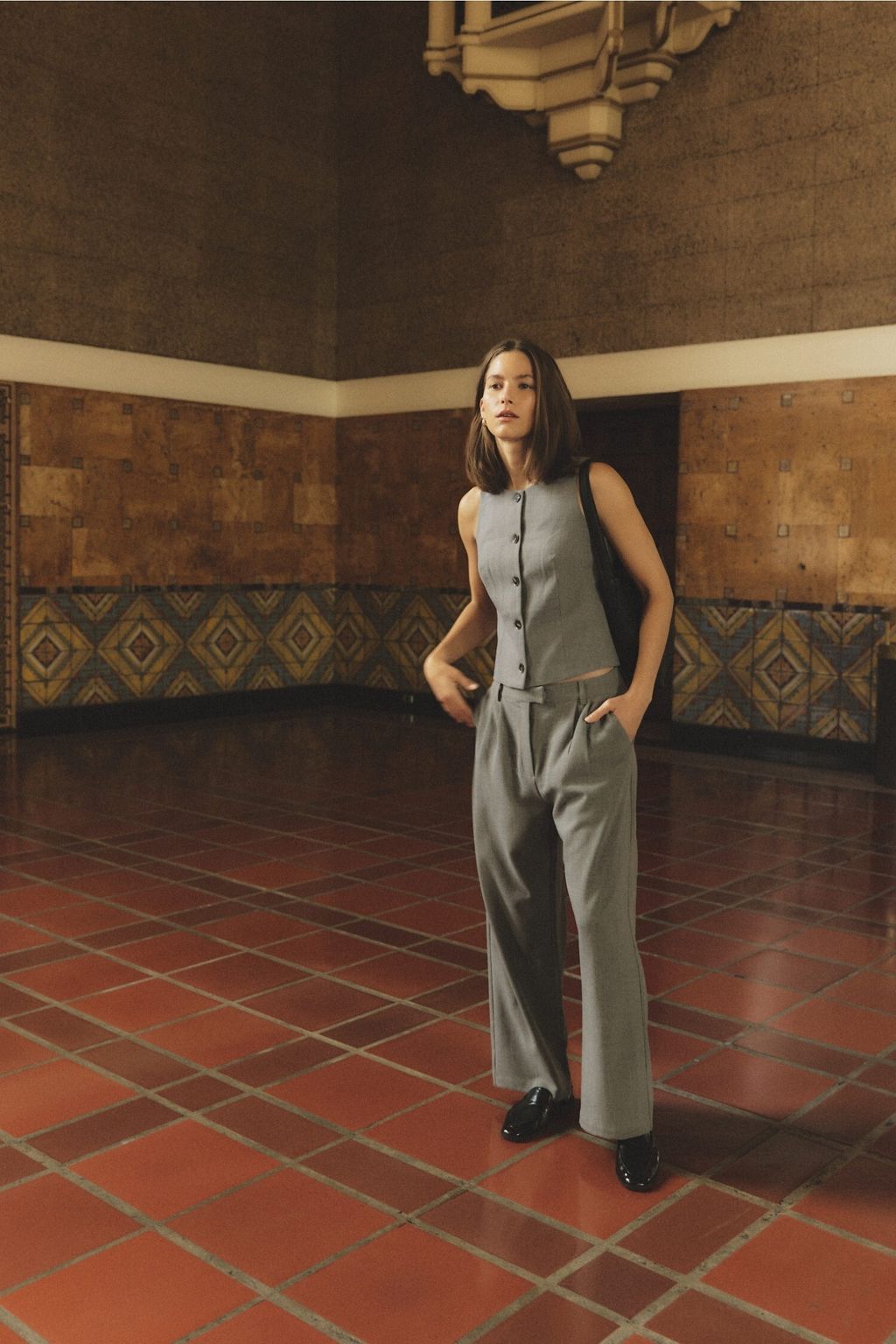 tmr0092_pmr0091_charcoal_-_14_of_201__1500