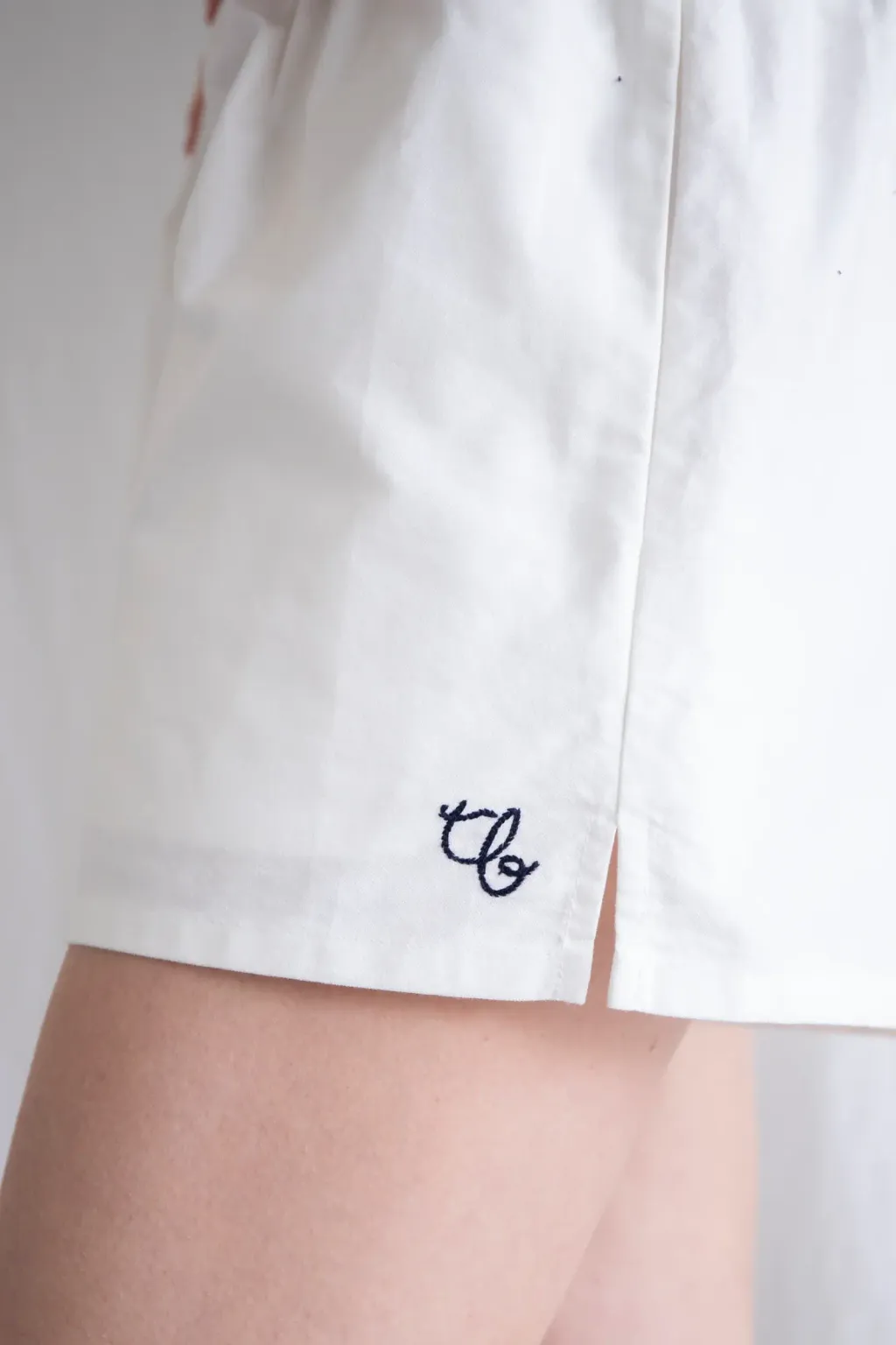 TBP13270_IVORY_DETAIL_1_3000x