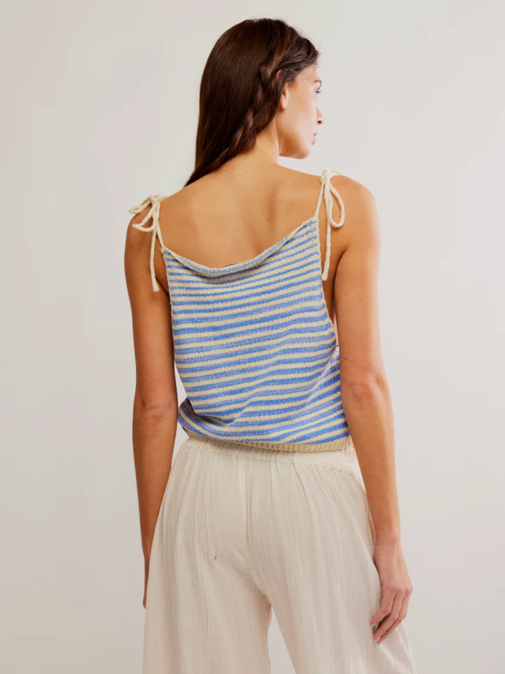 imgi_16_OB2179482_GS_Back
