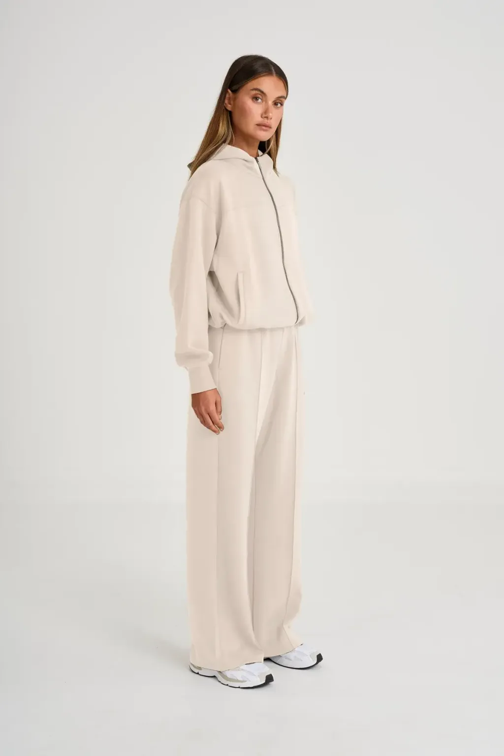 A4W253-STN_SoftLuxuryFullZipHoodie_Clay_Front_Side