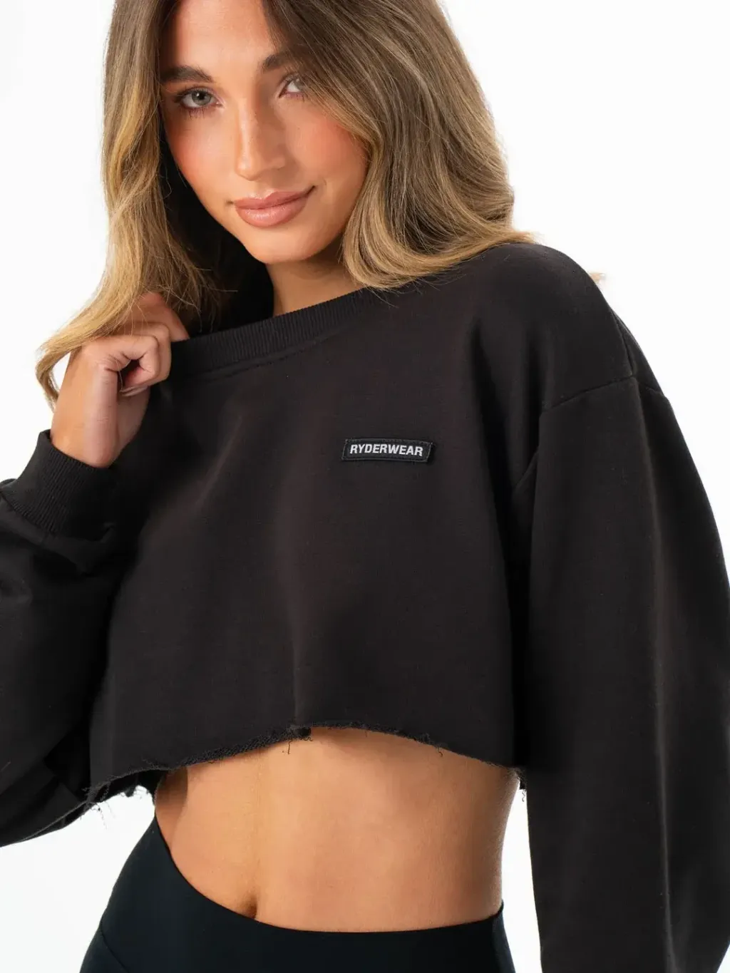 cropped-sweater-washed-black-clothing-ryderwear-716800_1080x