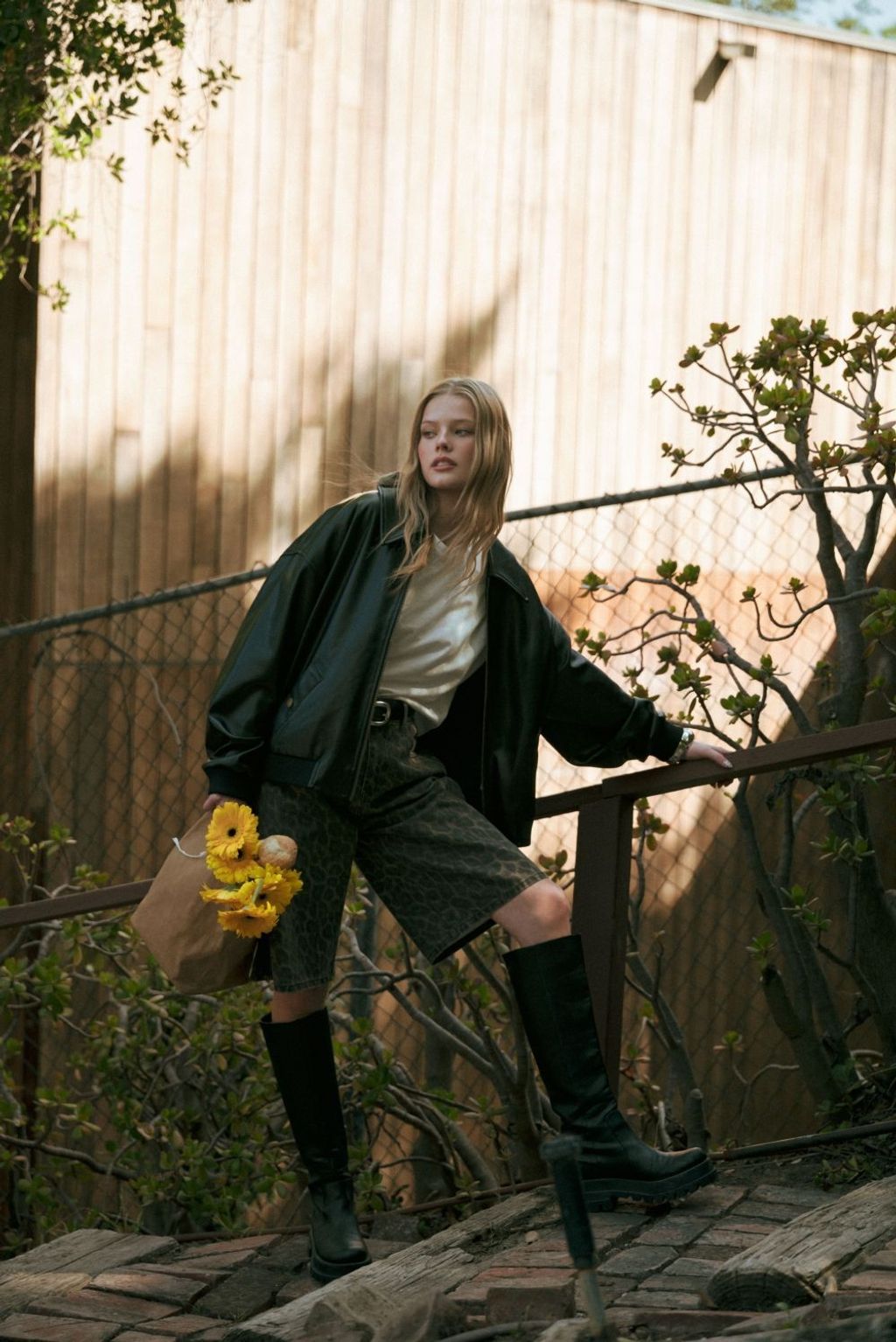 68e13d3b61a241c3bca3a0aa60bffcc2_1