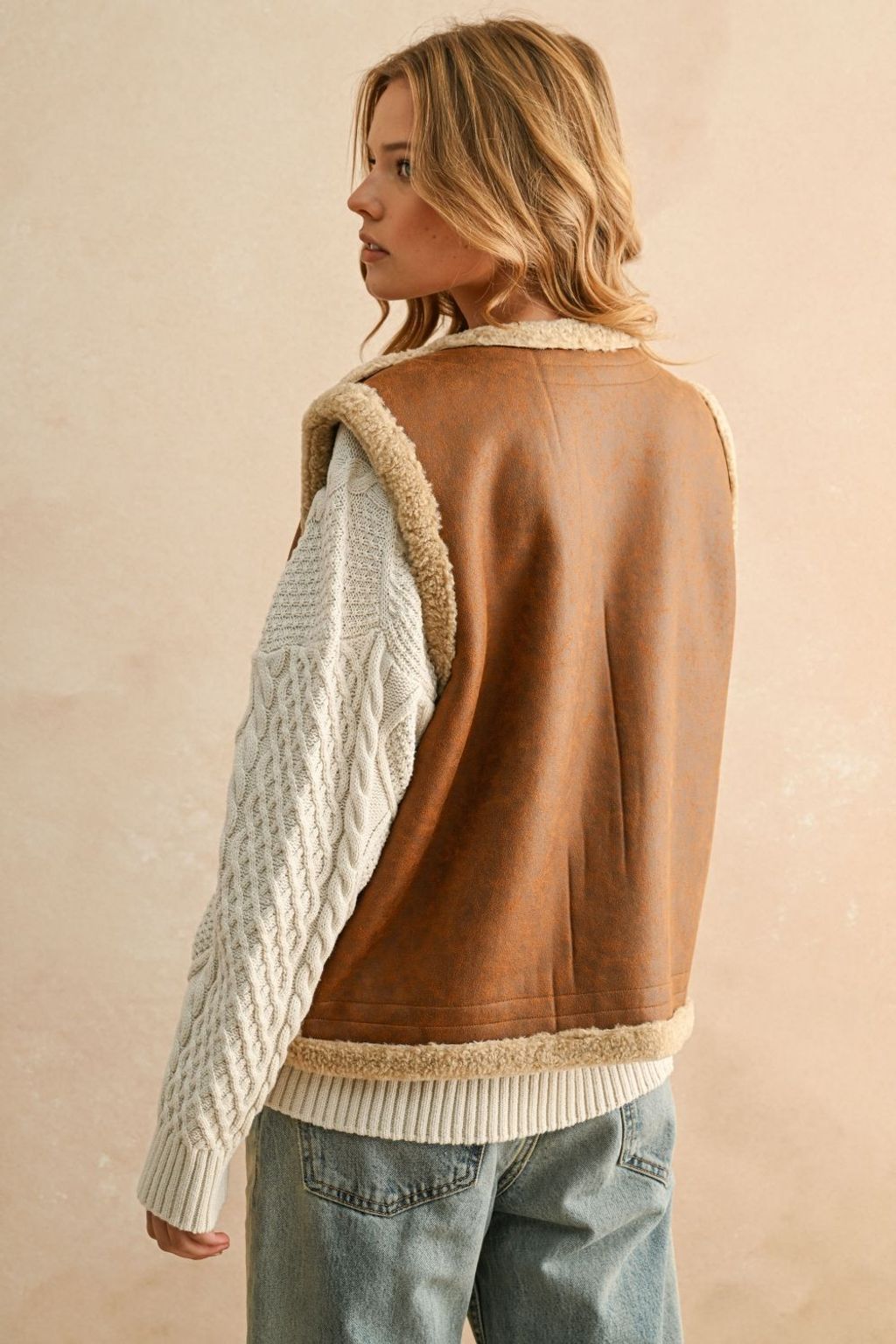 c844a7393a1c46af98a59ea9fdec7420_1