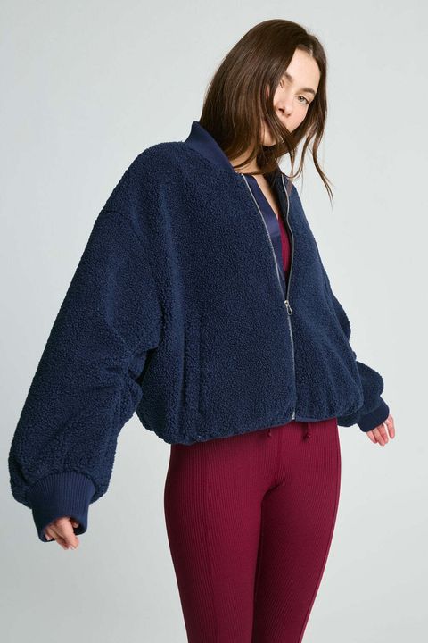 TN4504_NV_011725_YOS_FW25_SPSU25_1902_67cb835b-fb70-4b68-a1b1-9a4b79fcc8e2