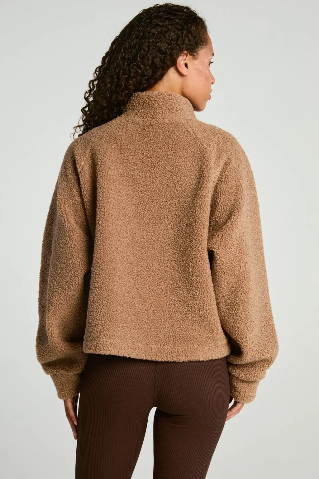 TN4052-TP_042225_YOS_SS25_FW25_COURTNEY_25313_544d441c-b8fe-4849-9a8e-f243fbcaa755