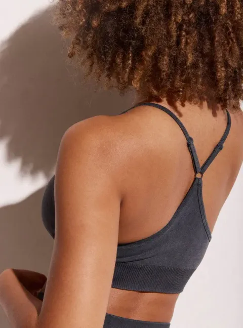 stonewash-seamless-sports-bra-black-stonewash-clothing-ryderwear-405320_1080x