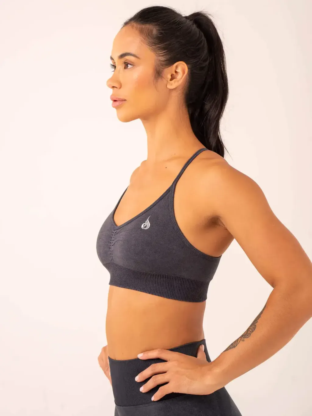 stonewash-seamless-sports-bra-black-stonewash-clothing-ryderwear-397122_1080x