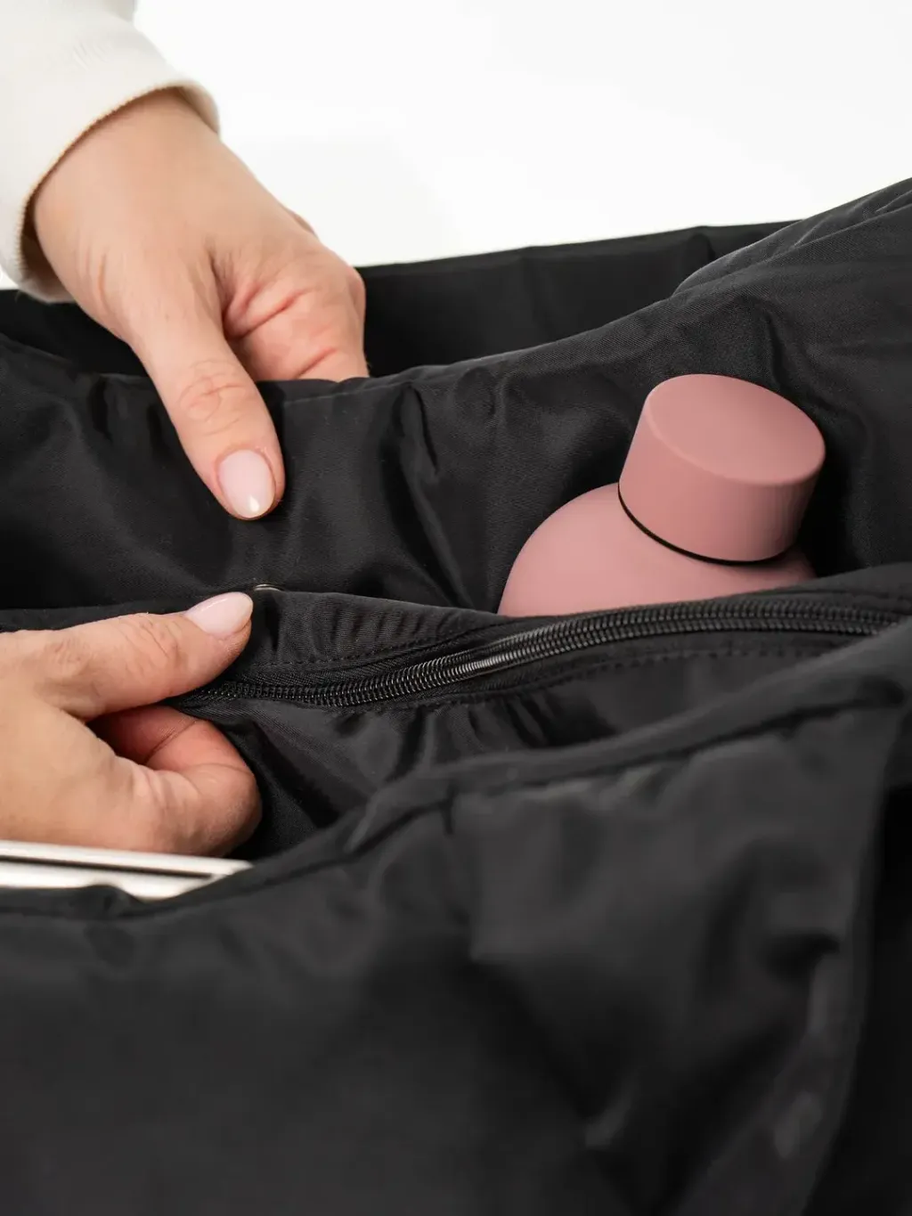 pilates-gym-bag-black-accessories-ryderwear-278988_1080x