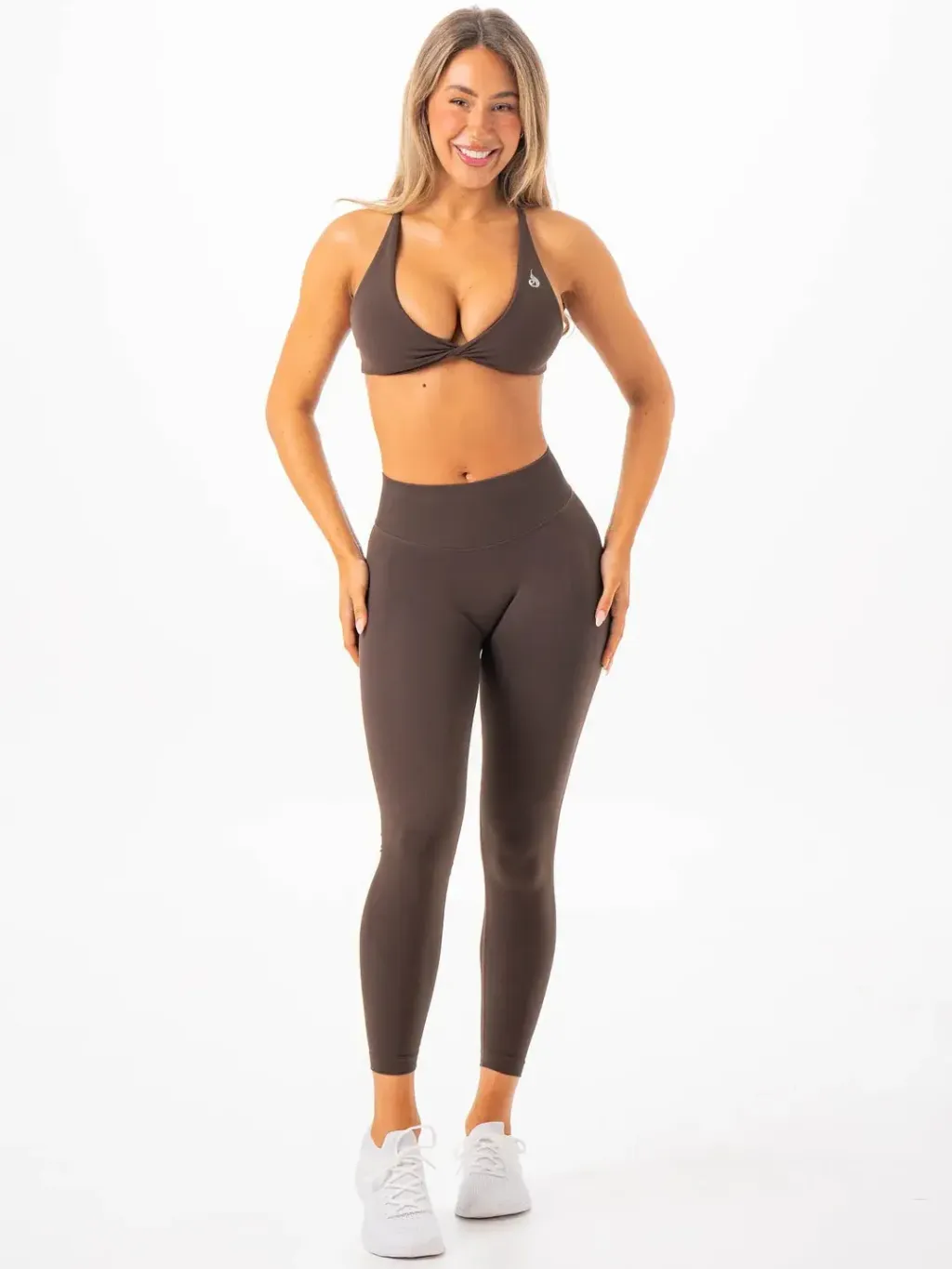 nkd-twist-sports-bra-espresso-clothing-ryderwear-135432_1080x