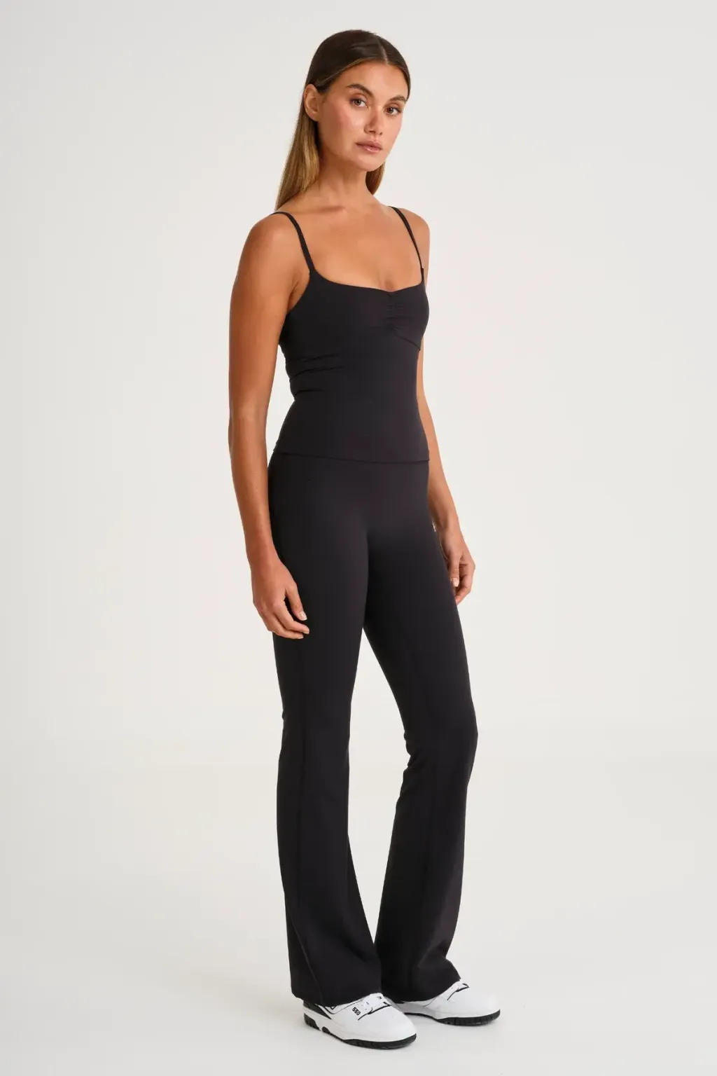 A4T194_BLK_CloudCore_RuchedTank_SideFull