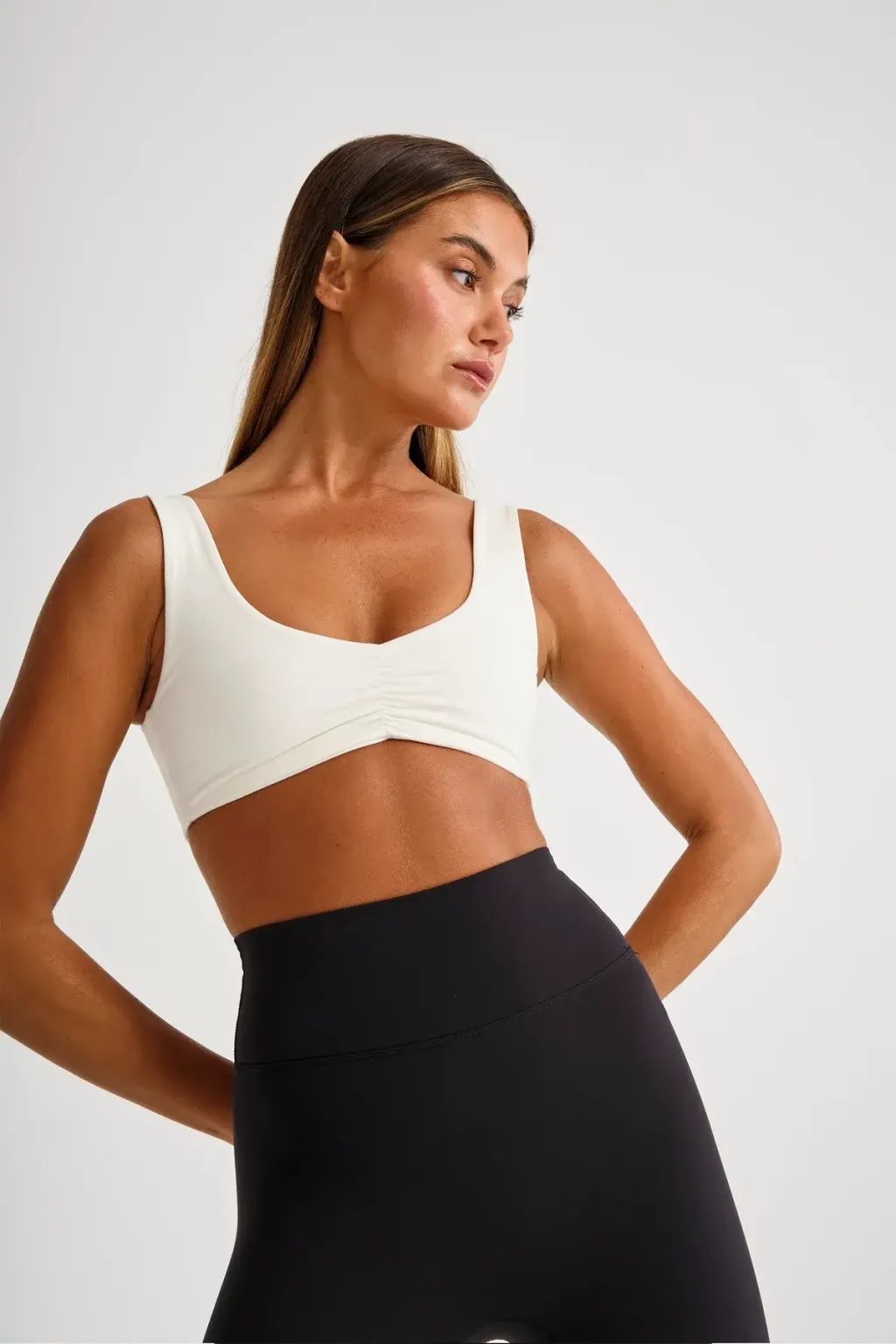 A4C188_CLK_CloudCore_RuchedFrontSportsBra_Lifestyle1