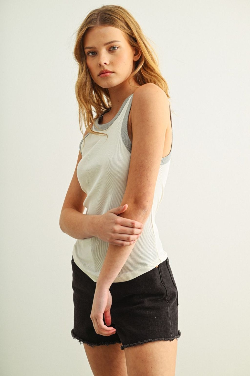 e148710e88d64756ab5b6a9c09a805b2