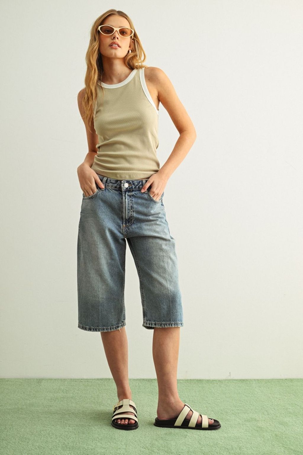 1eba983d585147a8a16503d2cc45cd6b