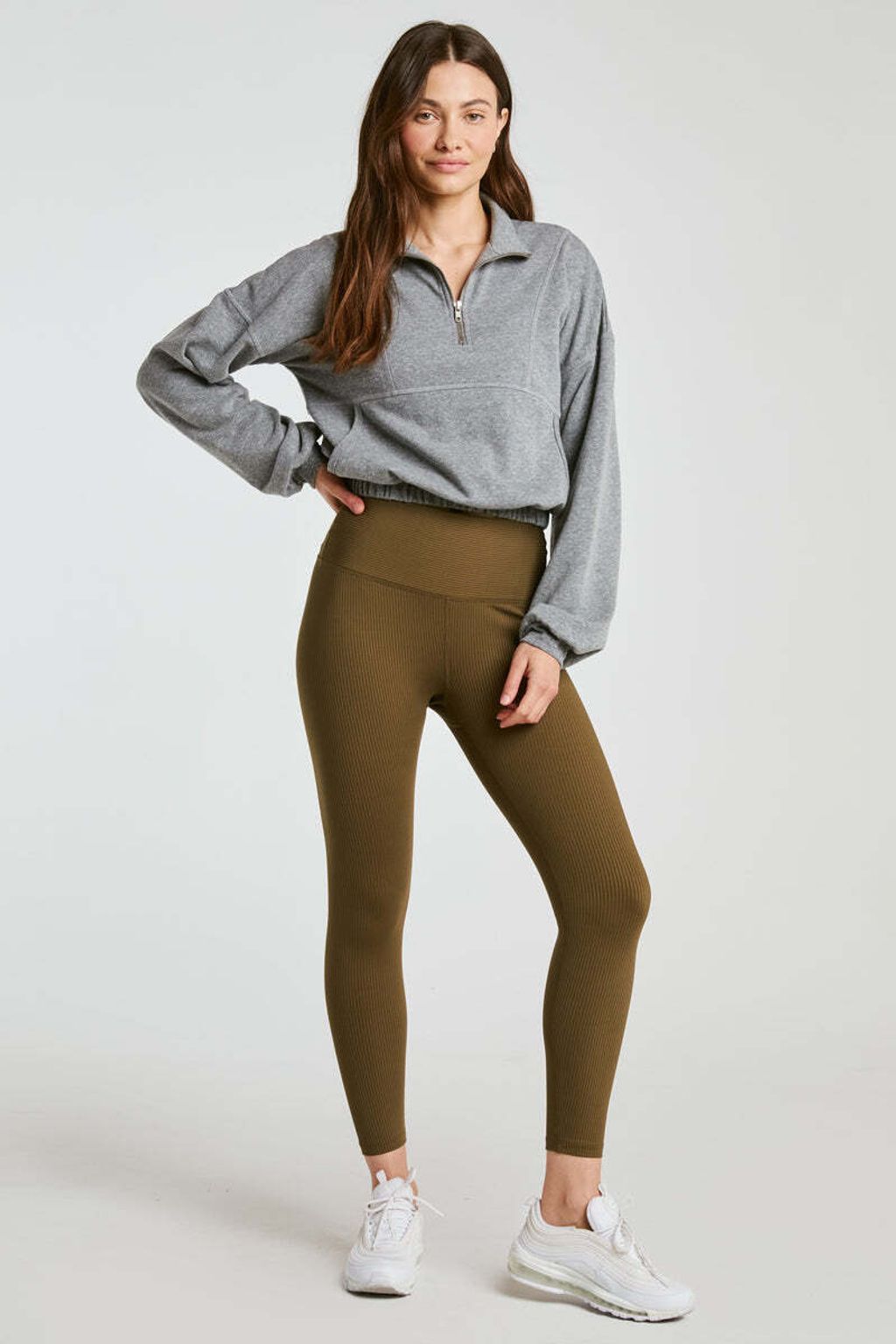 TN4217_YOS_SU25_LINESHEET_2056