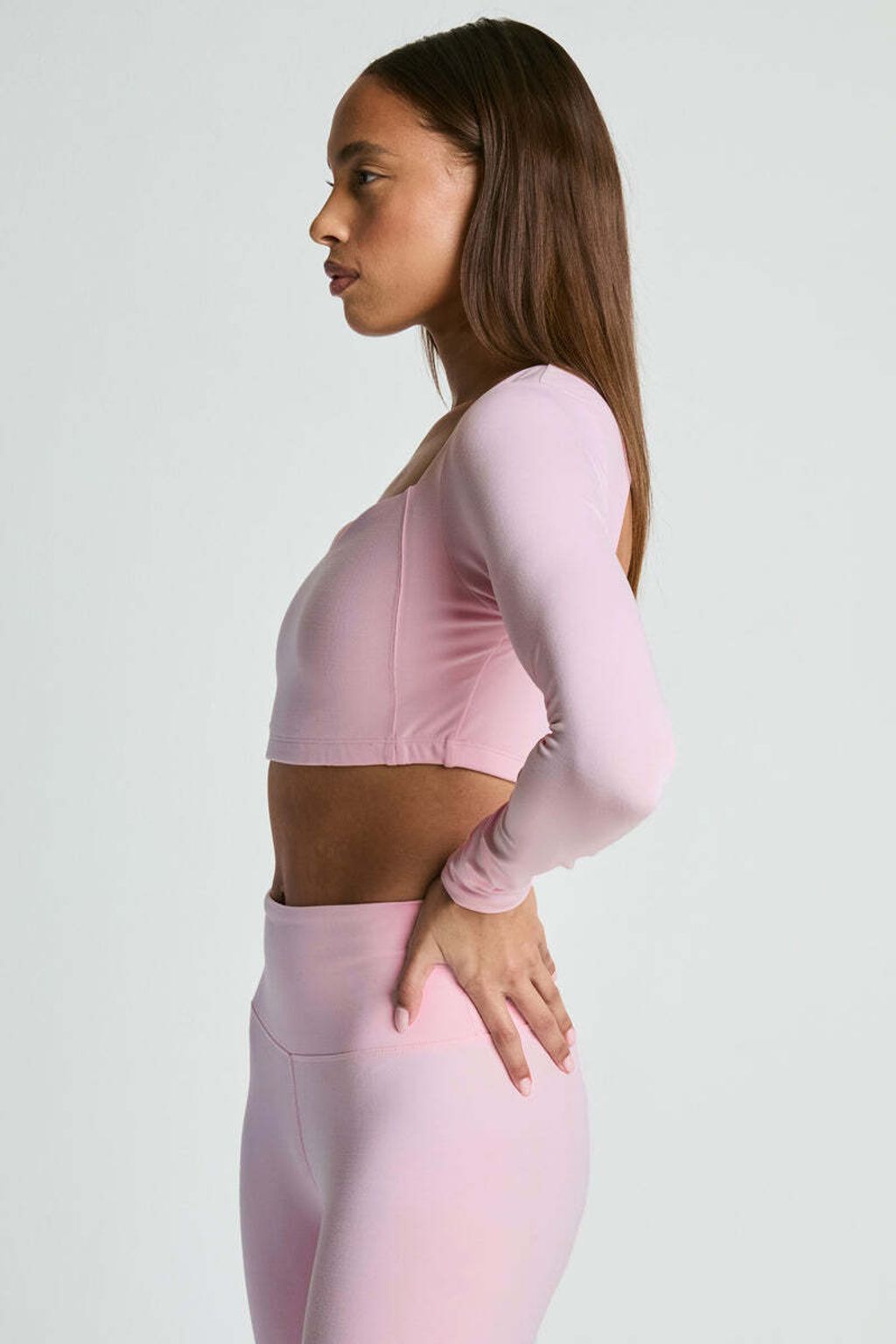 TN4515_PP_011725_YOS_FW25_SPSU25_0696