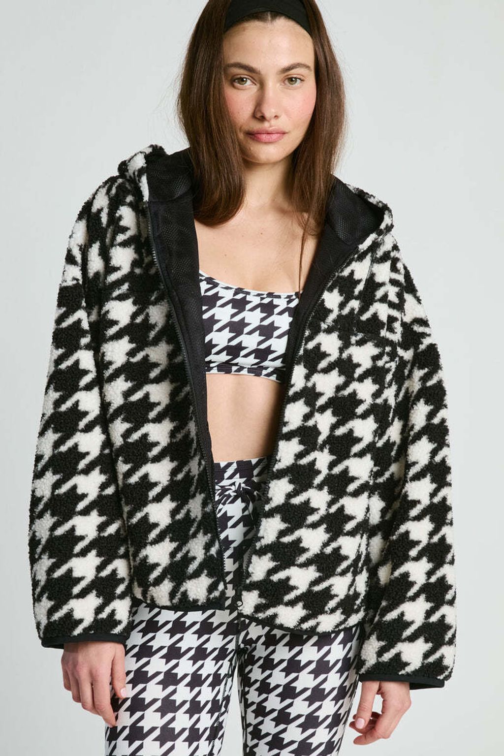 TN4320_HT_011725_YOS_FW25_SPSU2558