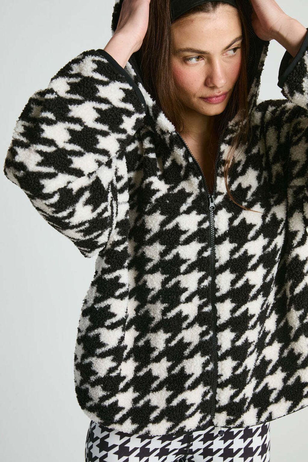 TN4320_HT_011725_YOS_FW25_SPSU2520