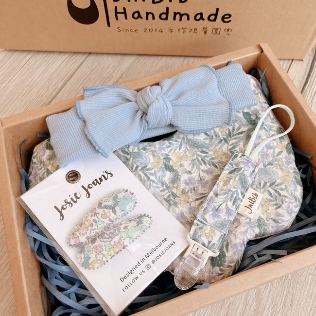 JniBib手作限量圍兜 |  - 禮盒組合