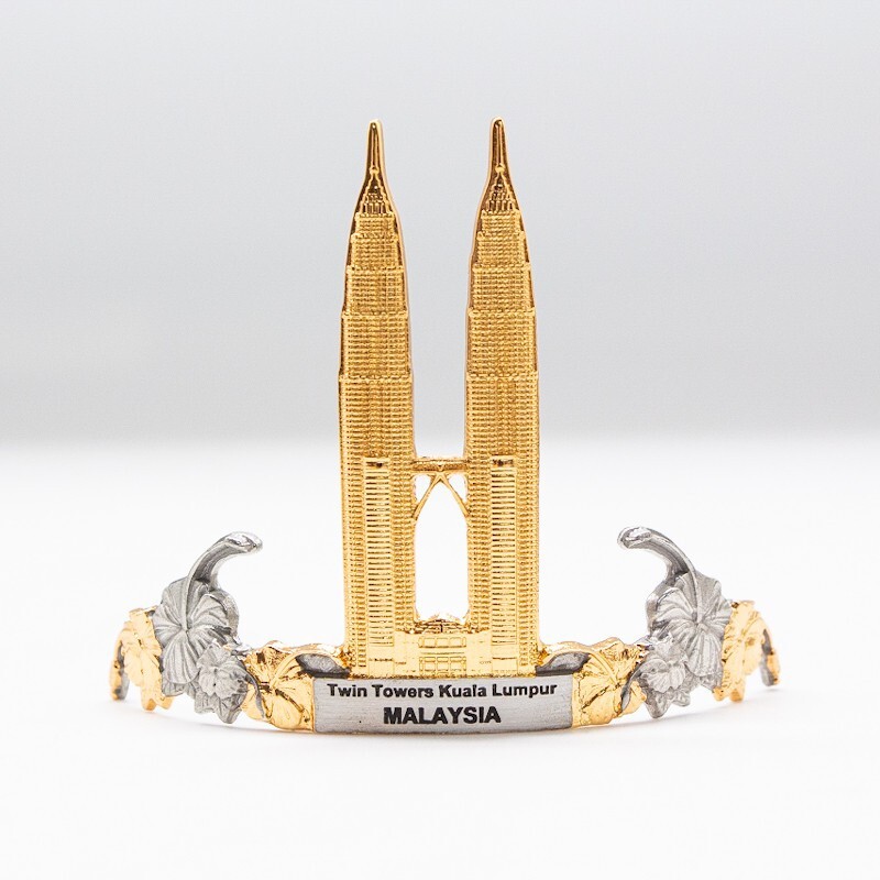 587G-Twin-Towers-Gold