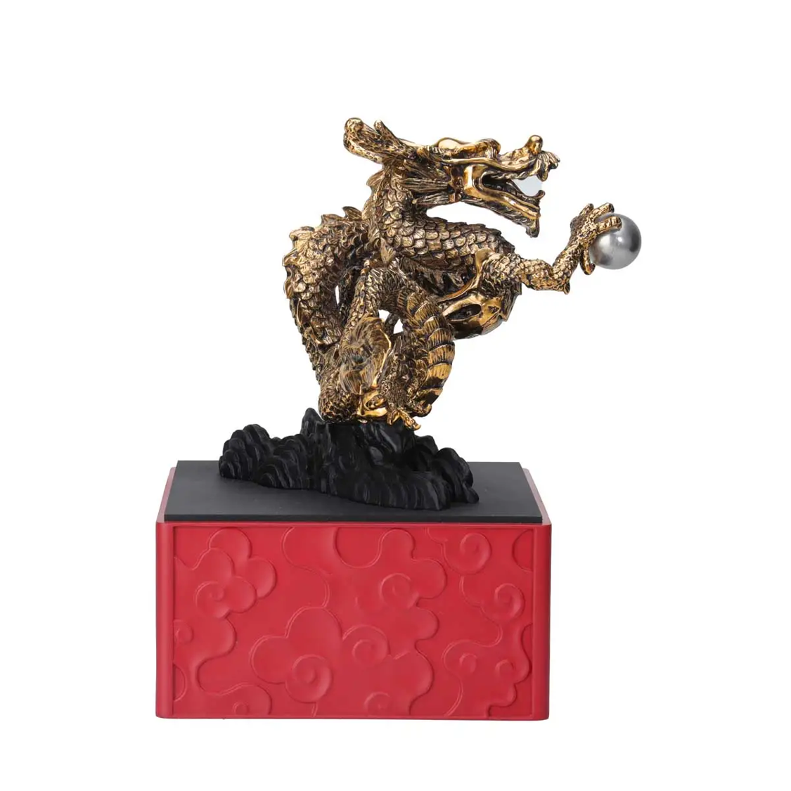 0178003E_2024-year-of-the-dragon-figurine_03