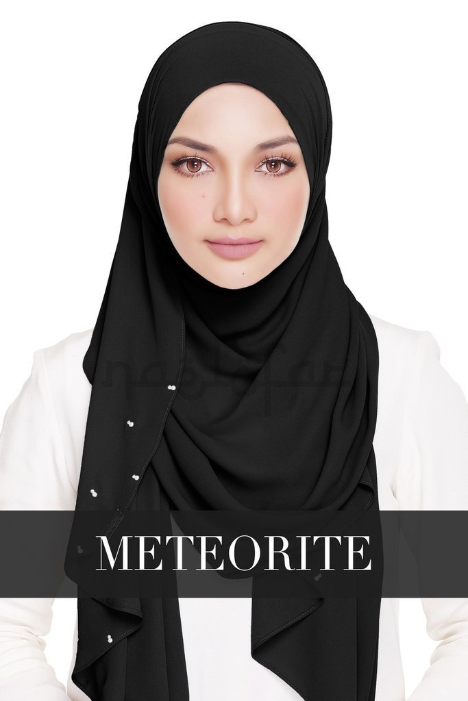 Lady_Warda_-_Meteorite_1024x1024_241ab858-70f0-4d89-9bc0-8f4741f3cbaf_1024x1024.jpg