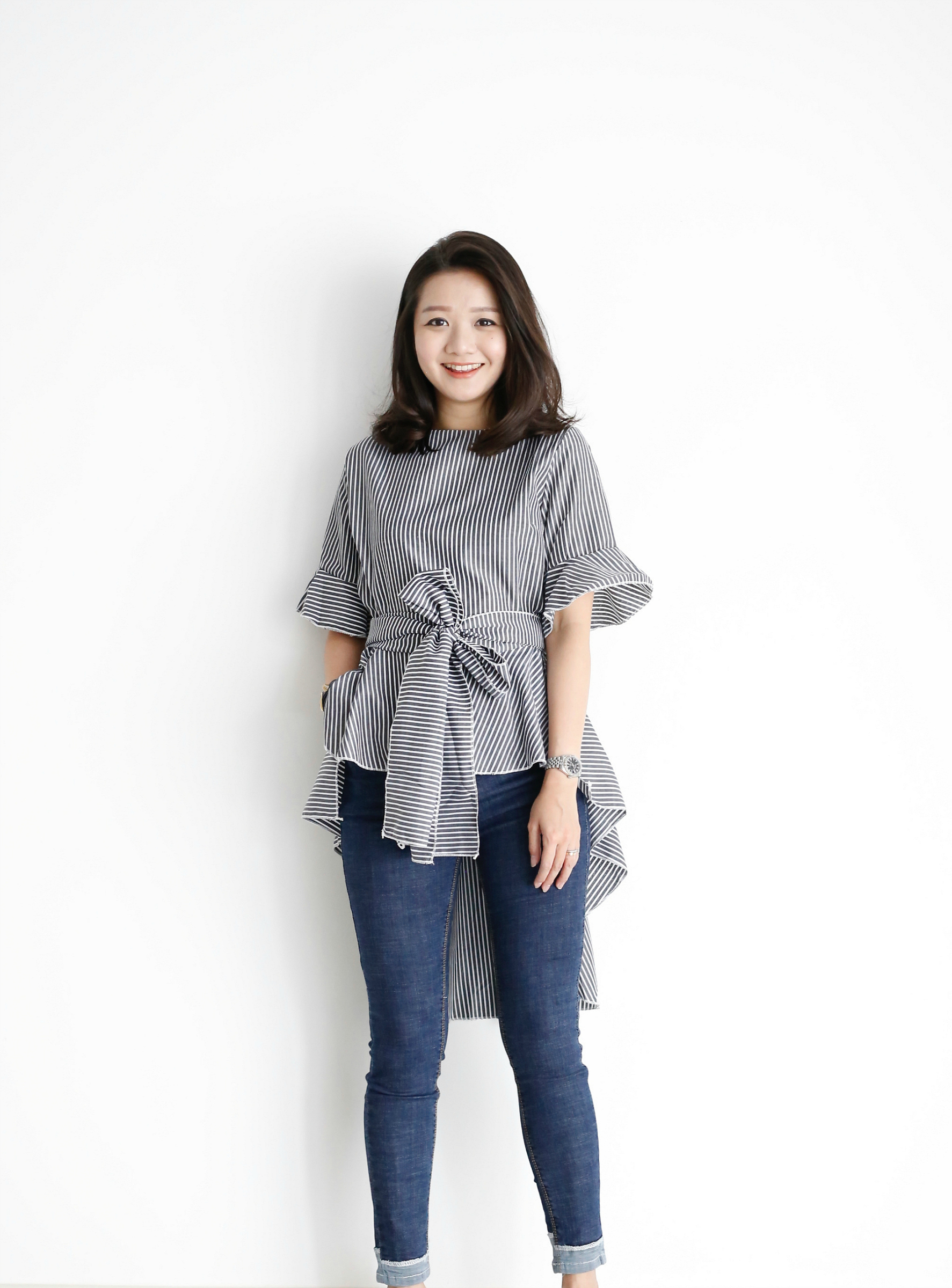 fold jeans at bottom