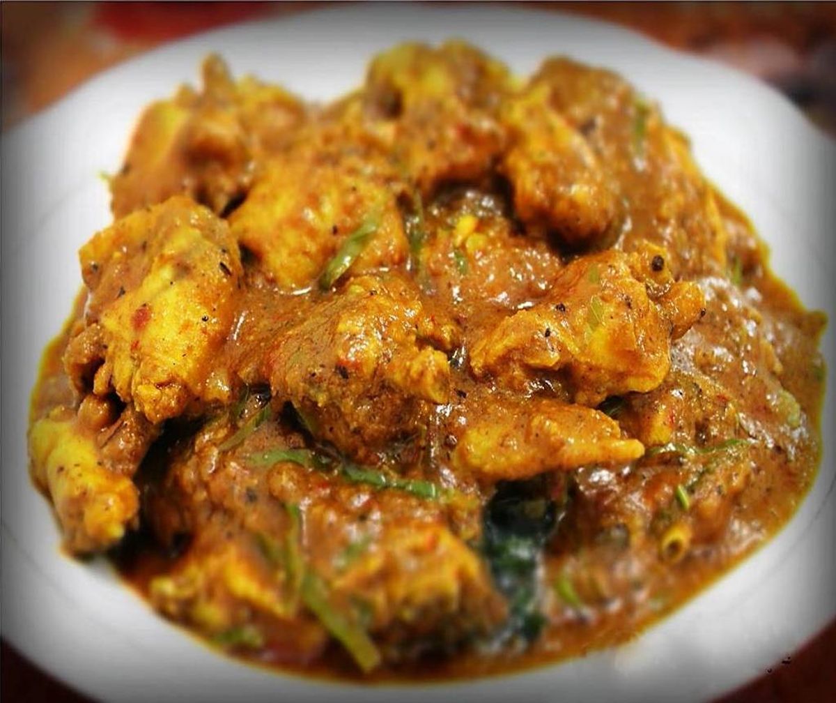 Rendang Ayam/Daging Ala Sarawak