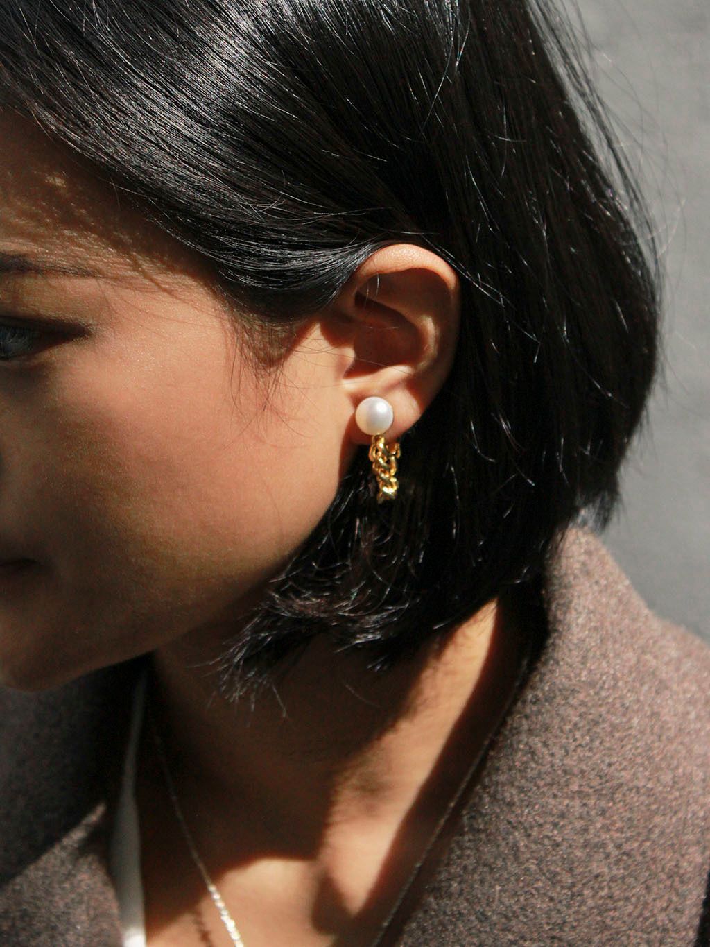 golden-bond-earrings-3.jpg