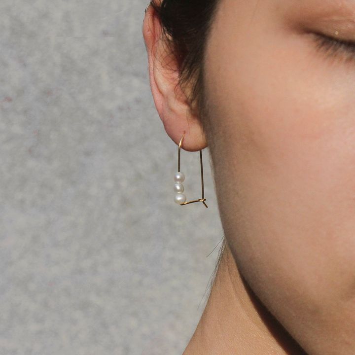 14kgf_mussel_pearl_arch_earrings_7.jpg