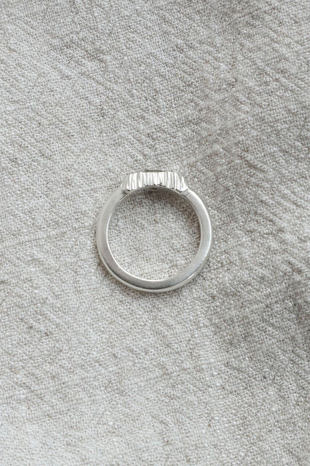 Oval Bi-color Sapphire Ring 2