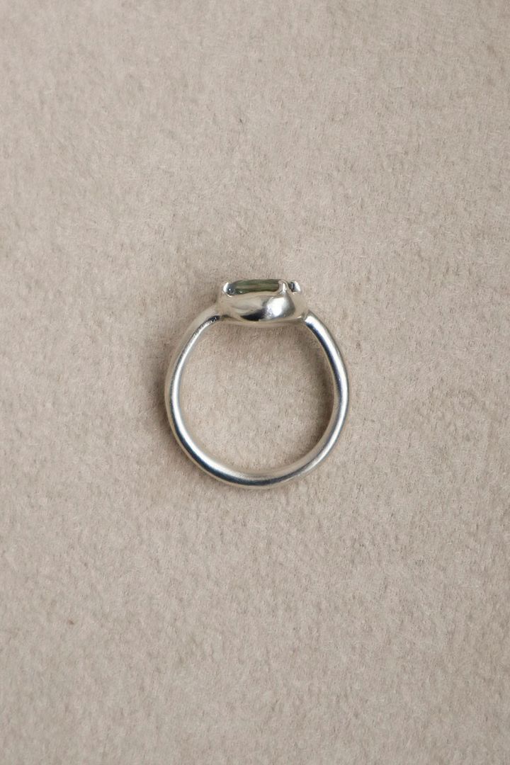 Cushion Bi-Color Tanzanite Ring 2
