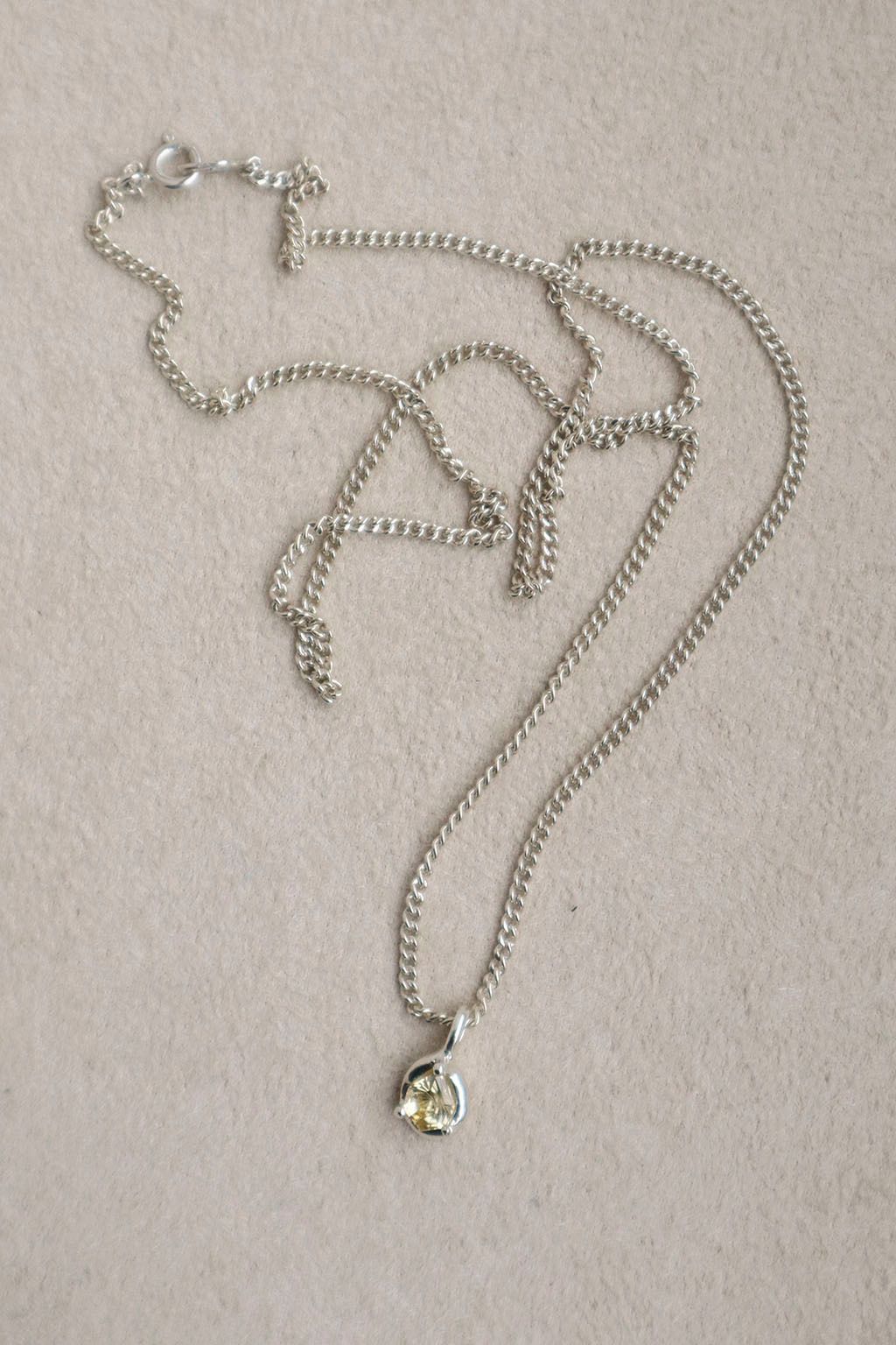 Fantasy Beige Zircon Necklace 3