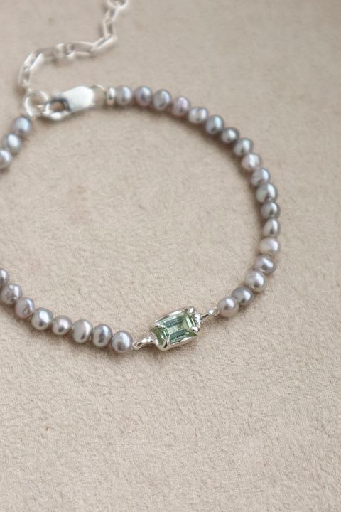 Baguette Light Green Tourmaline Pearl Bracelet