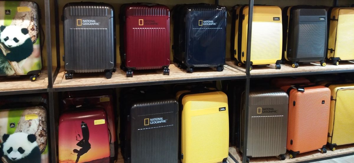 8 things you need to know about National Geographic hard luggage