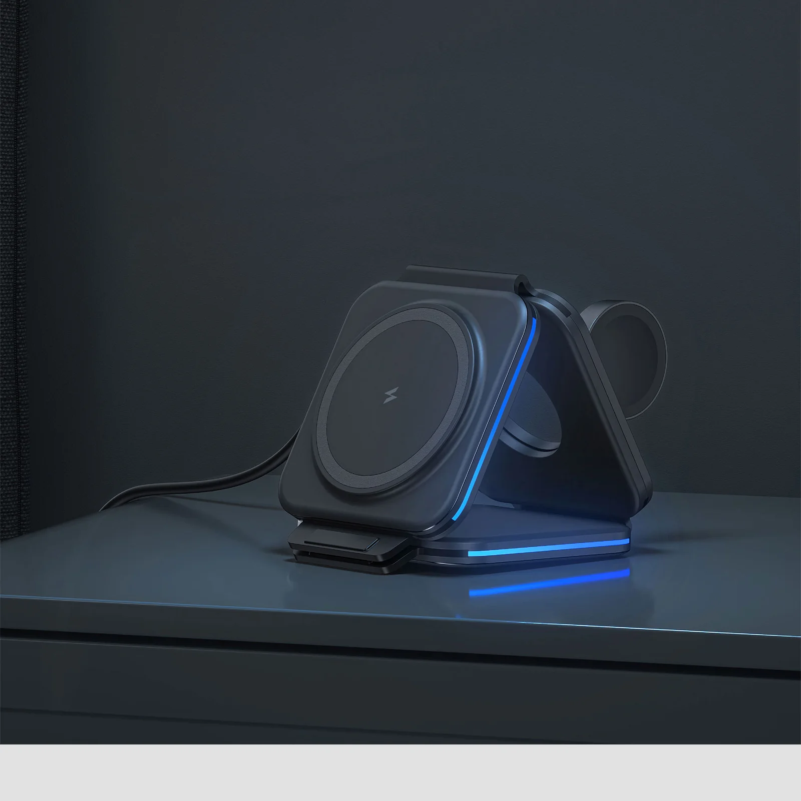 SP_Explorer_Pro_Mag_3_in_1_PD15W_Charger_02_2